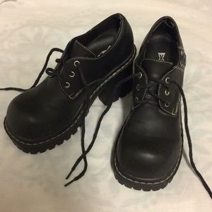 SOLD Emergency Exit Lacy- stompy shoes